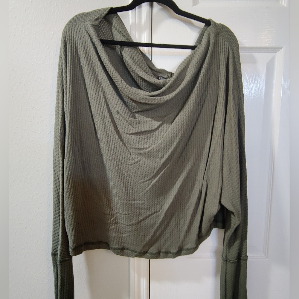 Women’s 1X Draped Neck Waffle Knit Long Sleeve Top Olive Green Soft Stretch